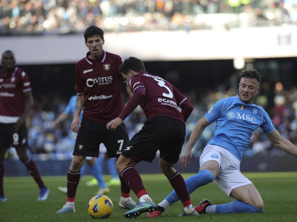 Napoli Vs Salernitana: Gol di Injury Time Menangkan Partenopei